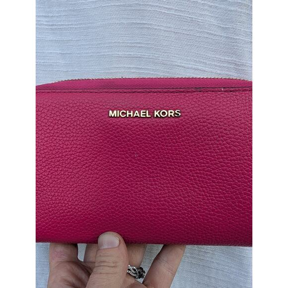 Michael Kors Jet Set Travel Flat Multifunction Phone Case Wallet Electric Pink - Picture 2 of 8